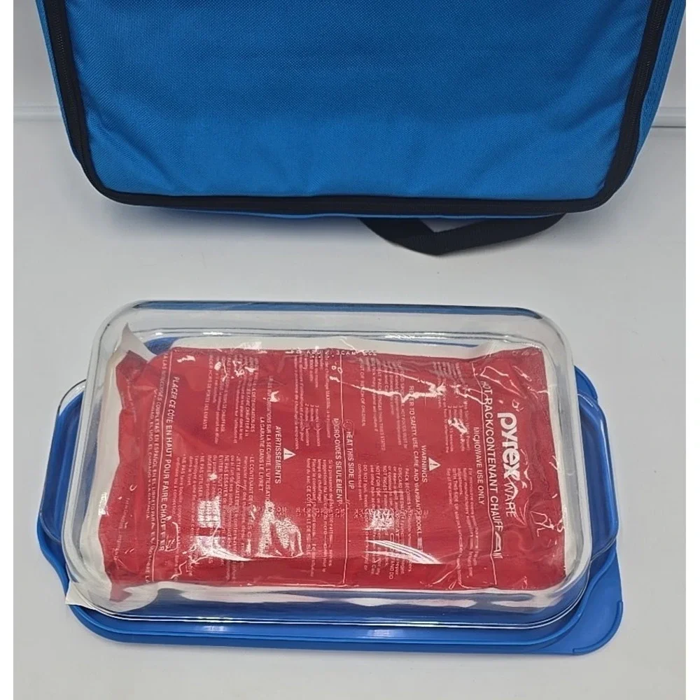 Pyrex Portables Insulated Carrier Glass Baking Casserole Safe Clear Storage Blue